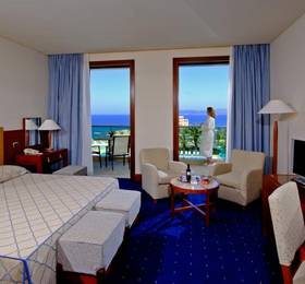 Отдых в Carlos V Hotel - Италия, Сардиния