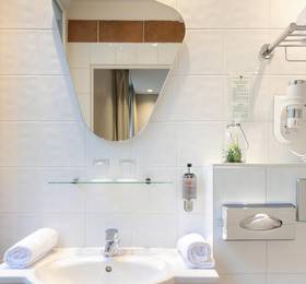 Отдых в Hotel Magenta 38 - Франция, Париж