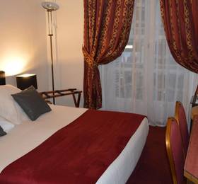 Hotel Royal Elysees в Париже