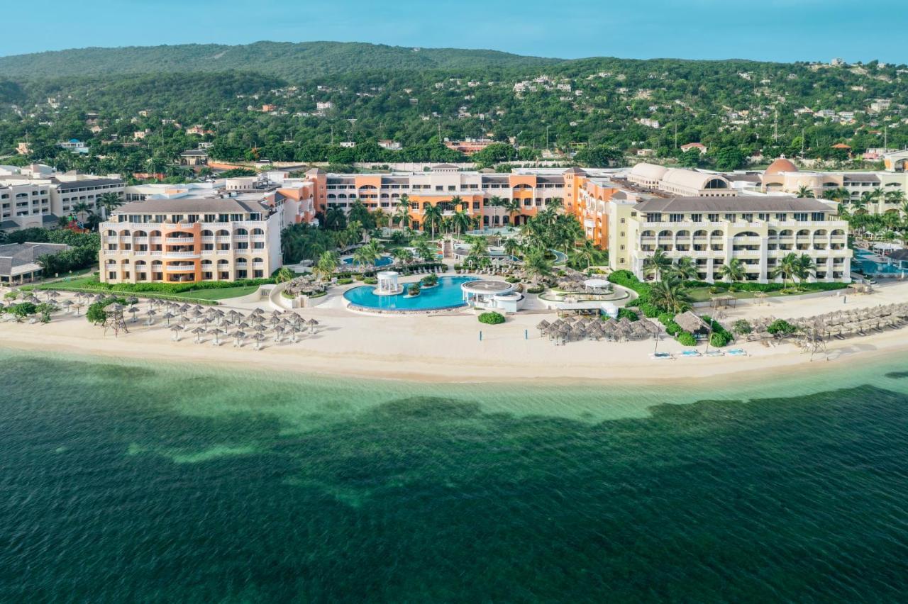 Iberostar Rose Hall Suites
