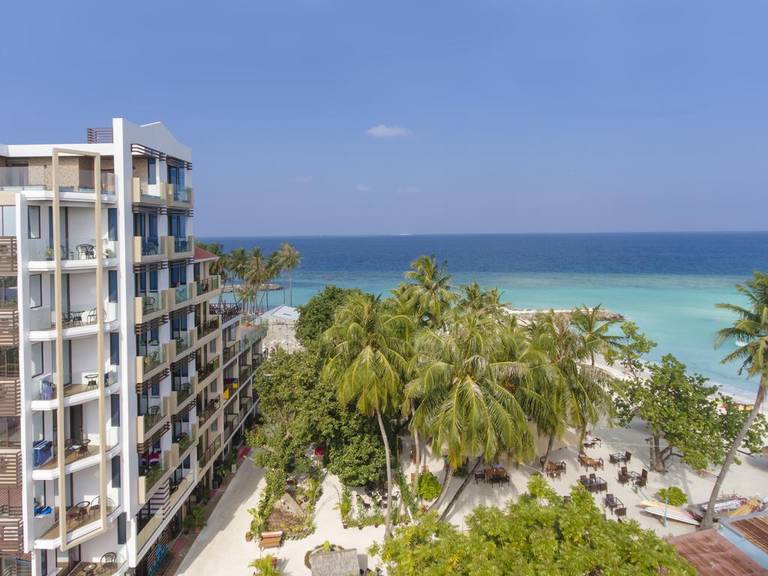 Arena Beach Hotel