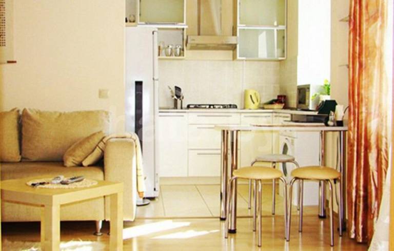 Apartment Yakuba Kolasa 9