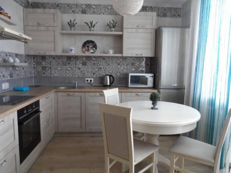 Apartment on Repina 4
