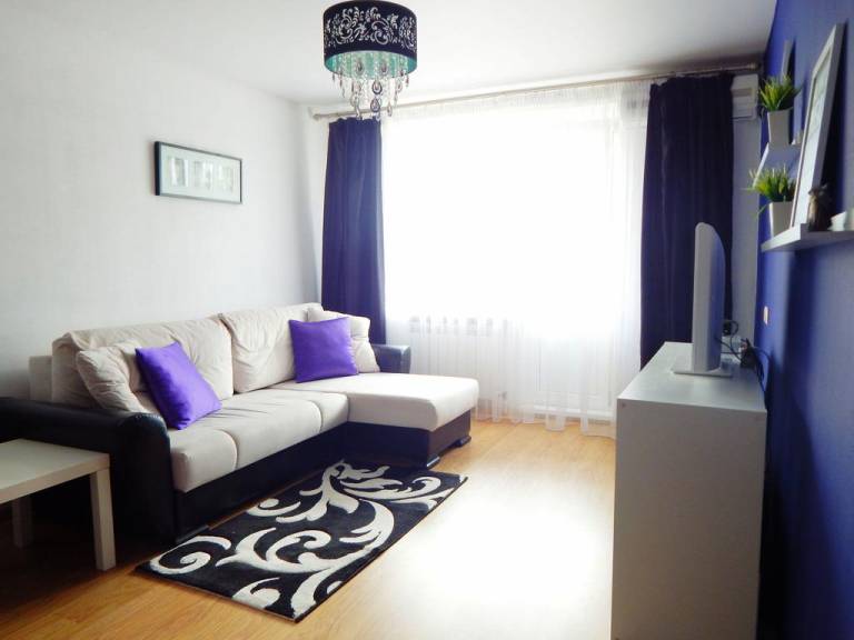 Anna Apartments