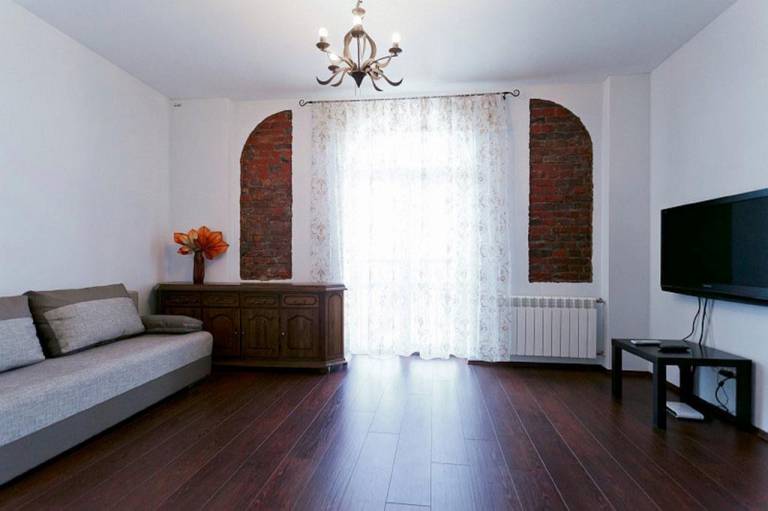 Apartment on Kirova 1
