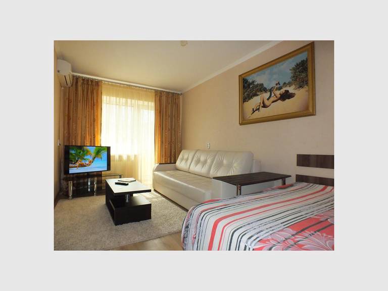 Apartment on Pobedy