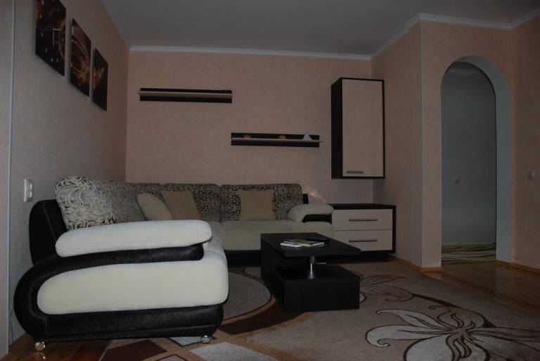 Apartment on prospekt Pobedy