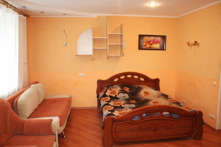 Apartment on 10 Vietkaŭskaja Street