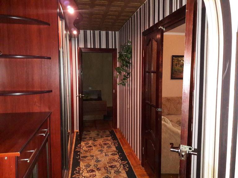 Apartment on Gorkogo 27