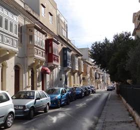 Grannys Inn Hostel в Слиме