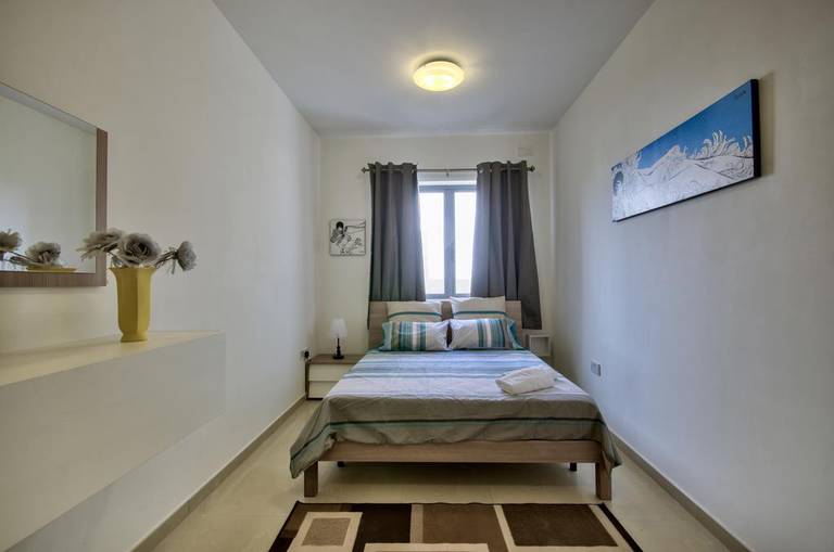 Fun-Sun-Sea Apartment