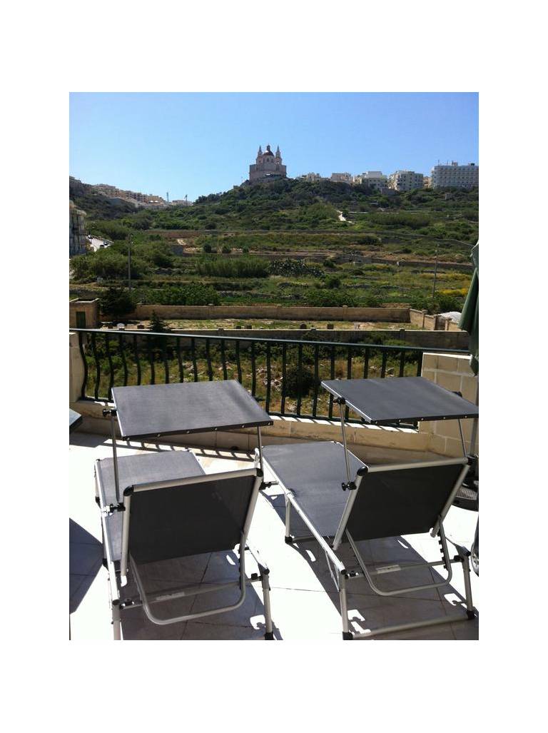 Ghadira Apartment