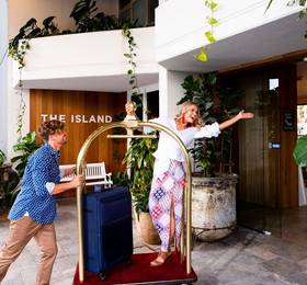 Ana Hotel Gold Coast в Золотом береге