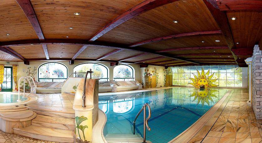 Alpendomizil Neuhaus Hotel & Spa 4* Австрия, Майрхофен