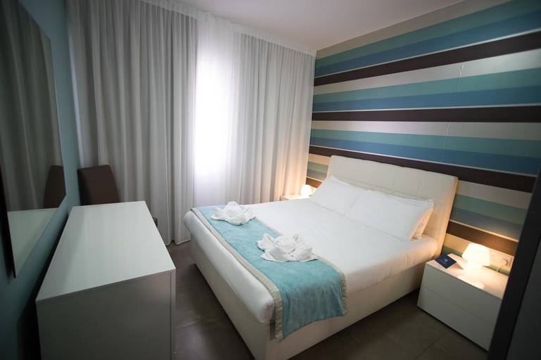 115 The Strand Suites