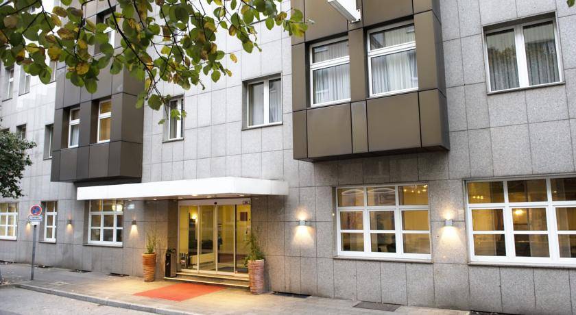 Wyndham Garden Duesseldorf City Centre Koenigsallee 4* Германия, Дюссельдорф