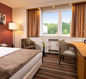 Holiday Inn Frankfurt Airport - North Hotel в Франкфурте-на-Майне