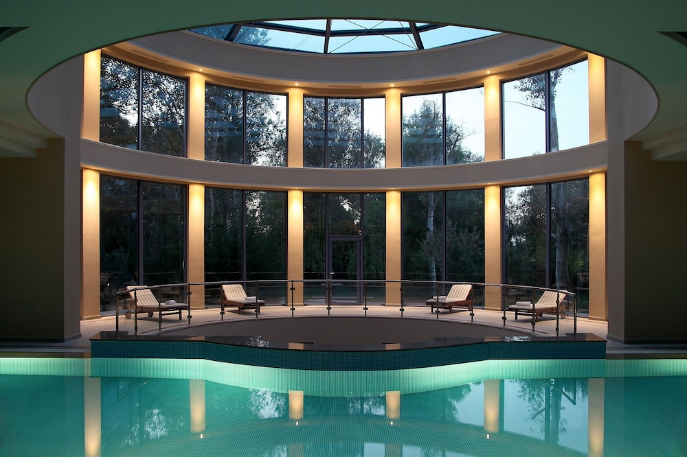 Alkyon Resort 5*