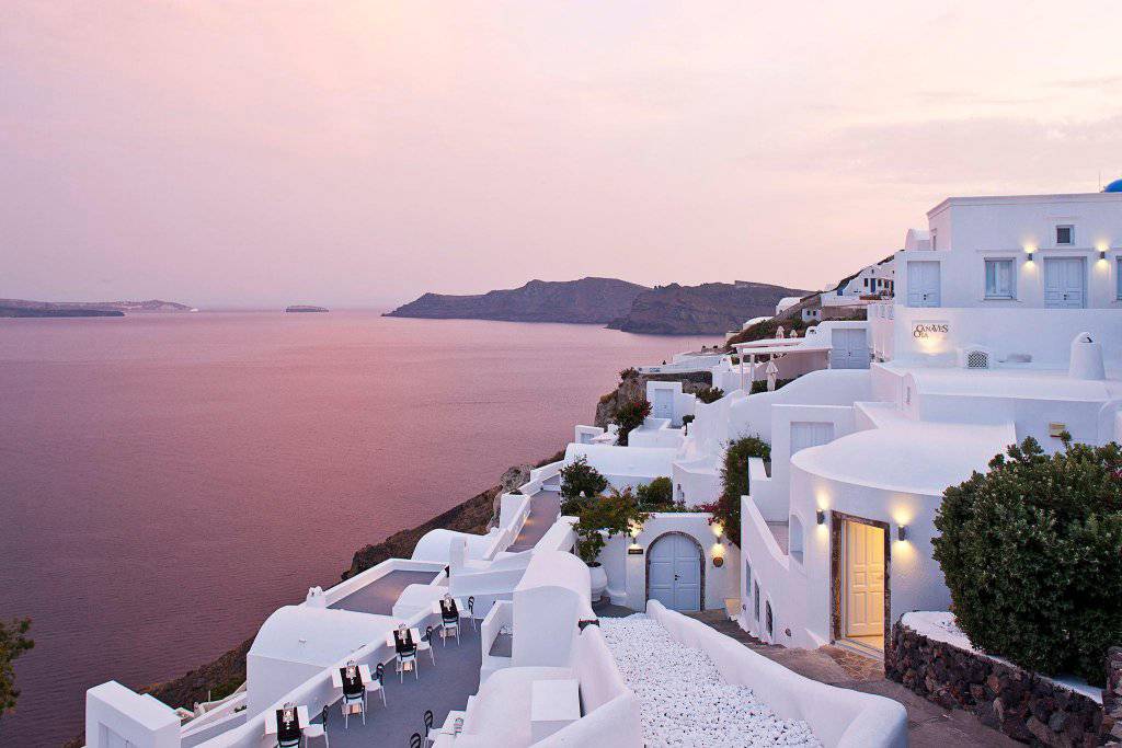 Canaves Oia Suites 5*