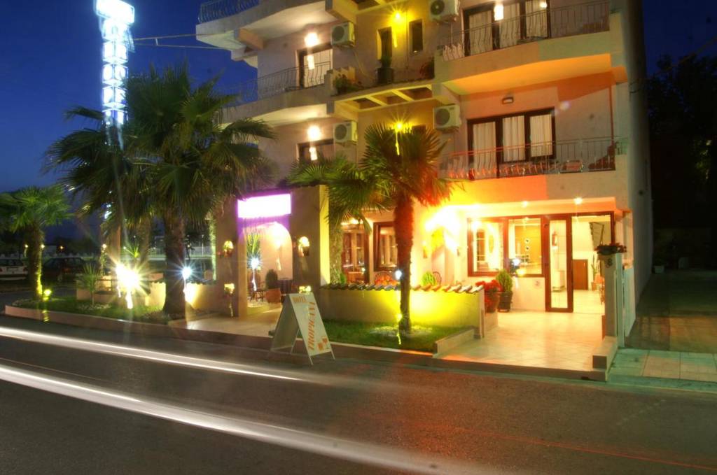 Tropicana 3*