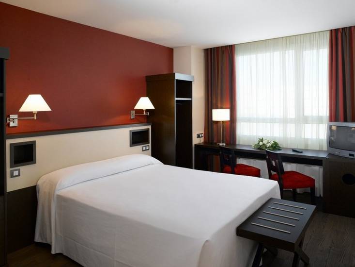 Nh Sant Boi Llobregat 3* Испания, Барселона