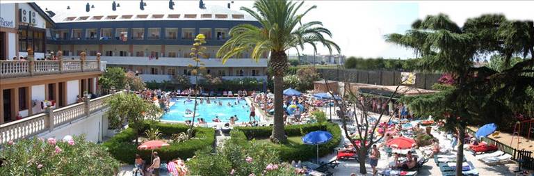 Santa Susana Aparthotel
