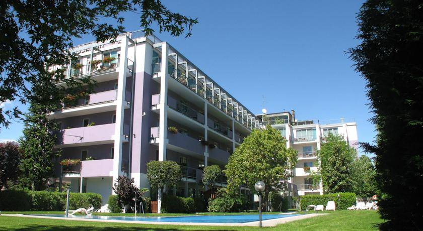 Ambassador Suite Hotel 3* Италия, Гарда