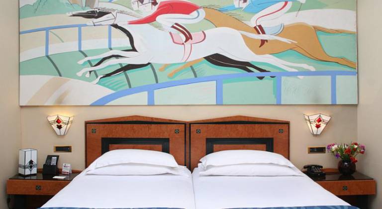 Artdeco Best Western