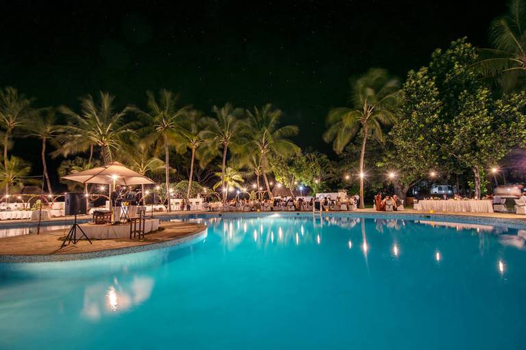 Sandies Tropical Village