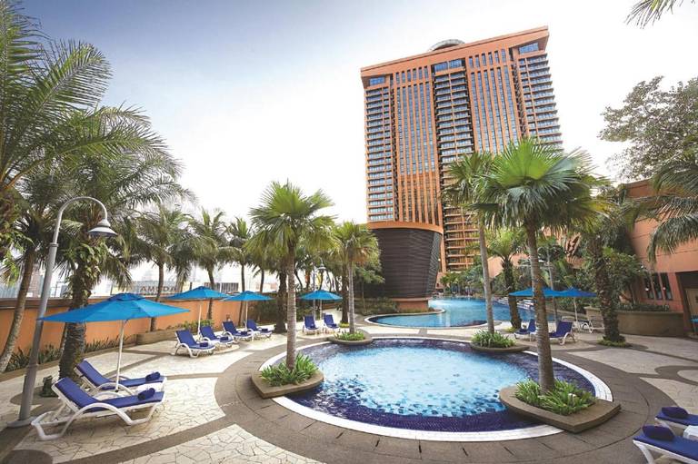 Berjaya Times Square Suites & Convention Center