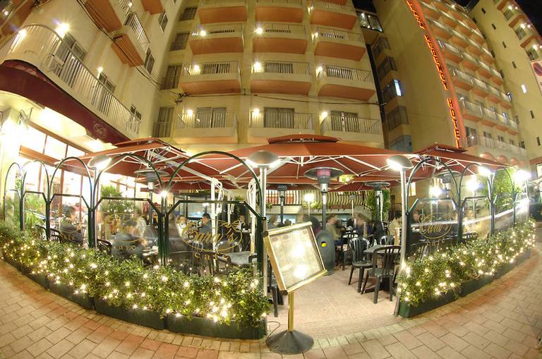 Plaza Regency