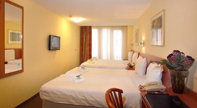 Golden Tulip Amsterdam Centre