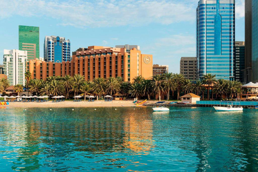 Sheraton Abu Dhabi Hotel 5*