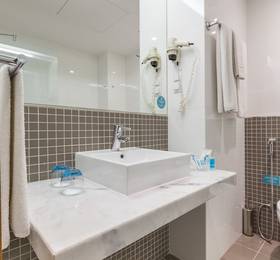 Dom Jose Beach Hotel в Алгарве