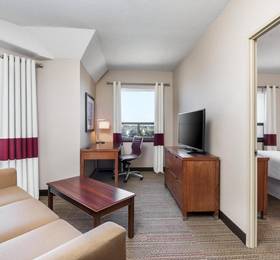 Four Points by Sheraton Kingston в Кингстоне