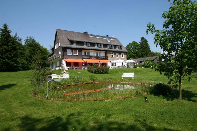 Hotel Gasthaus Troster