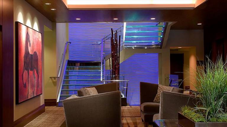 Alexis Hotel