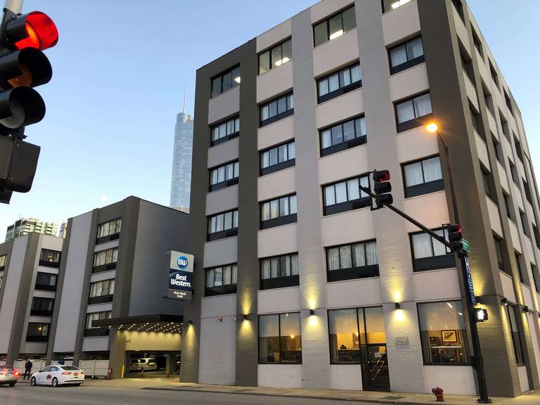 Best Western River North Chicago Downtown