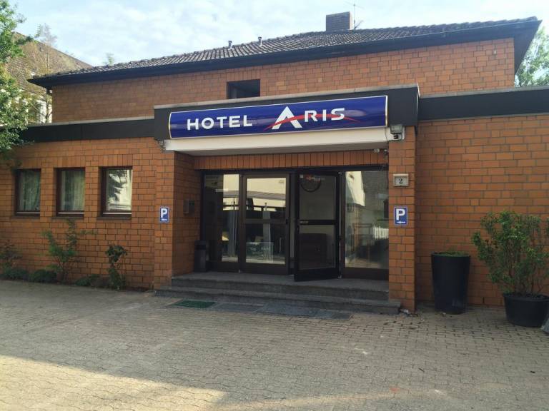 Hotel Aris