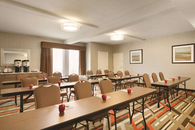 Hampton Inn Atlanta - Buckhead