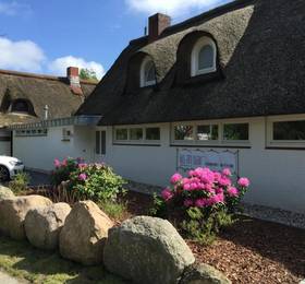 Hus am Wall - Reetdachapartments - St. Peter Ording в Санкт-Петер-Ординге
