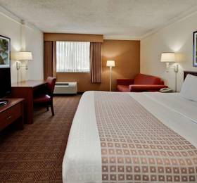 Туры в La Quinta Cypress Creek в США