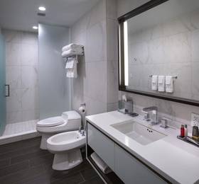 Туры в Marriott New York East Side в США