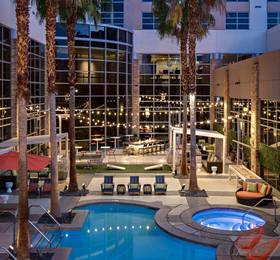 Renaissance Las Vegas в Неваде