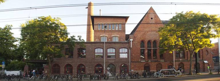 Subraum Hostel