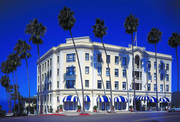 The Grande Colonial