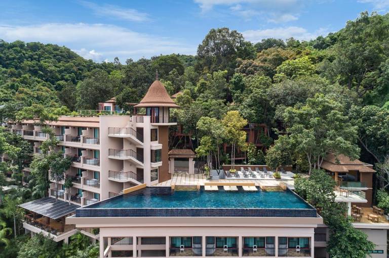 Aonang Cliff Beach Resort