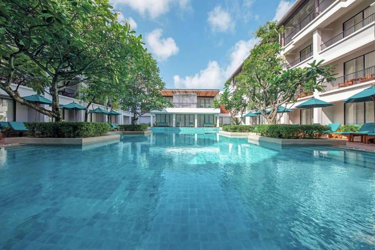 Banthai Beach Resort & Spa