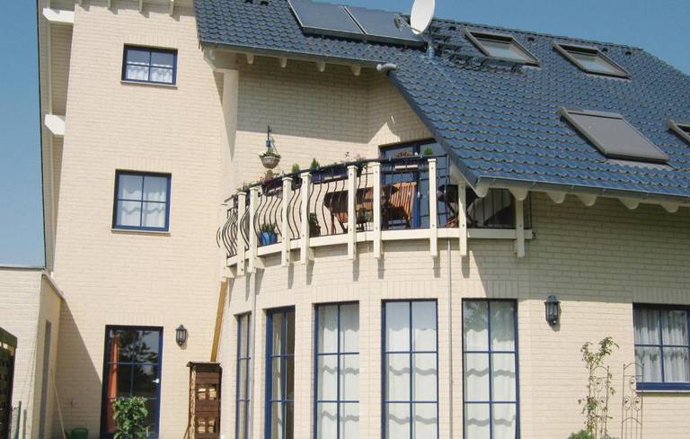 Two-Bedroom Apartment with a Fireplace in Putbus
