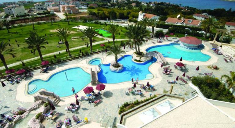 Crown Resorts Horizon